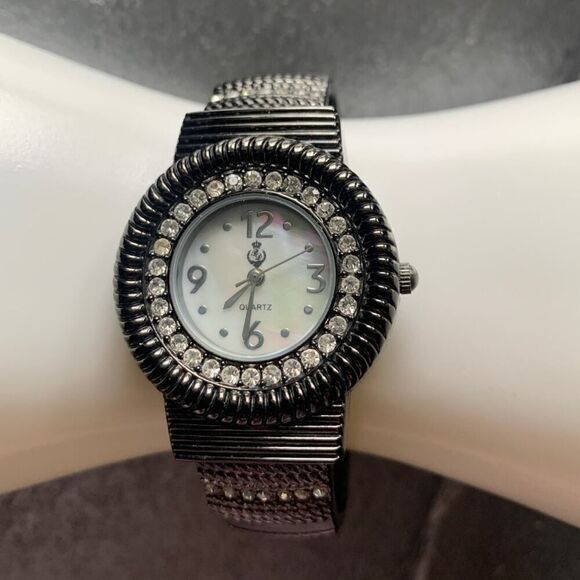 PD Women's Hematite Duff pave bangle watch, Signed - Picture 1 of 4